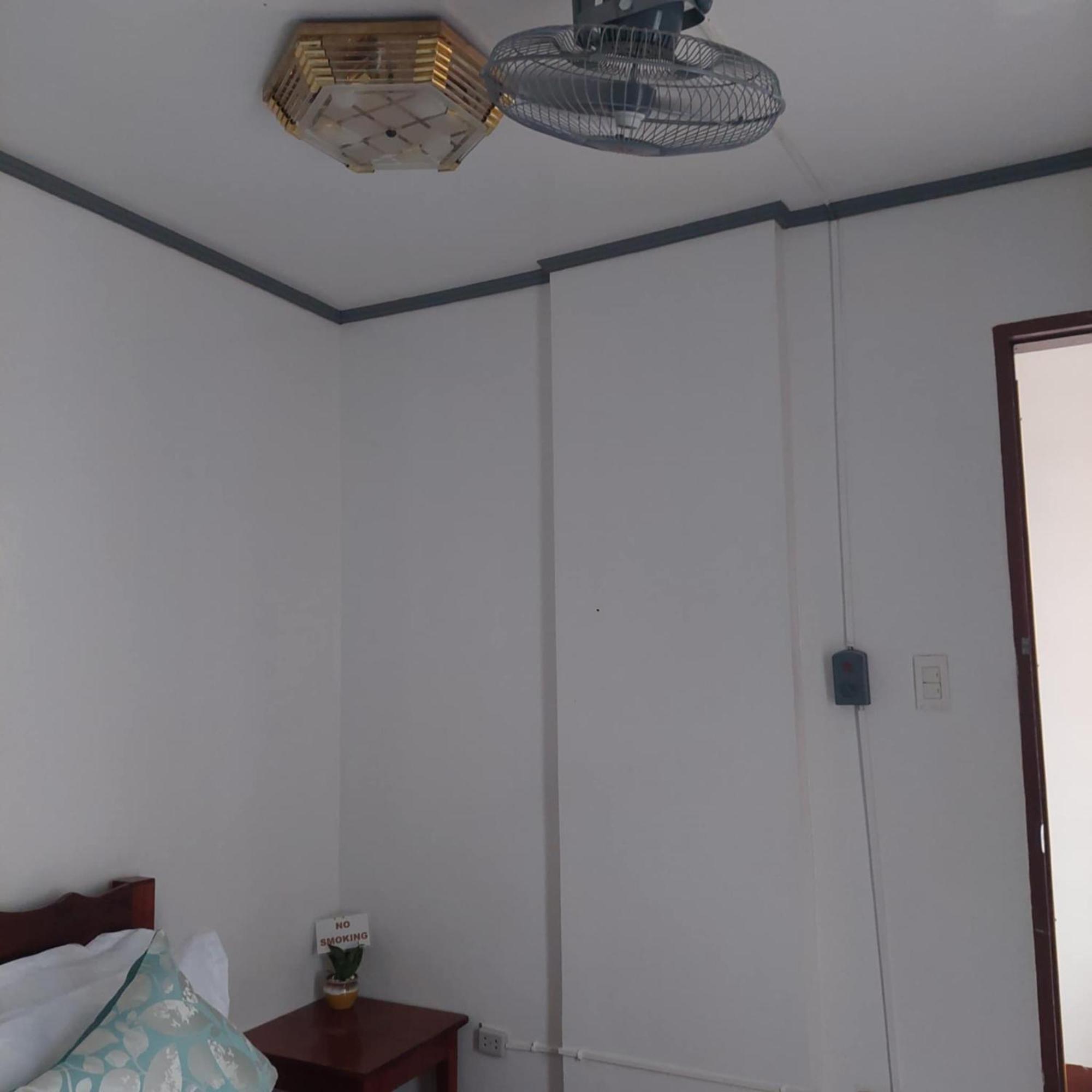 エルニド Casa Mariella 888 Bed & Breakfast エクステリア 写真